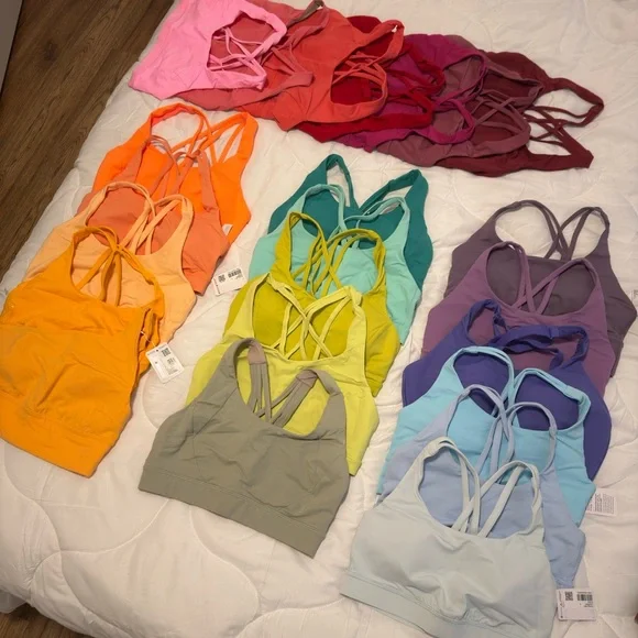 LULULEMON SPORTS BRAS - NWT or Worn Once - SIZE 6 - Picture 2 of 4